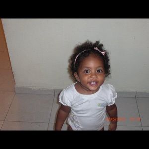 Meet your Posher, Rebeca